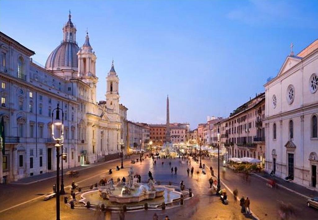 Appartamento La Papessa Del Colosseo Roma Esterno foto